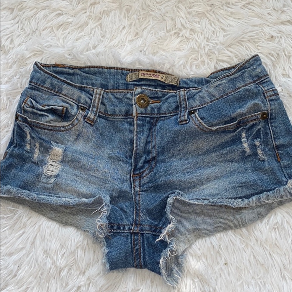 Ultimate cheeky daisy dukes
